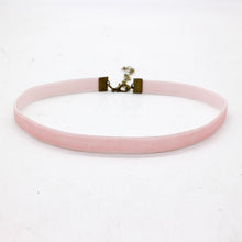 Load image into Gallery viewer, Black Velvet Choker