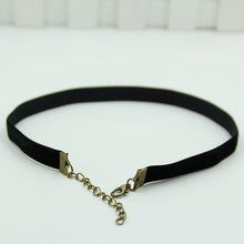 Load image into Gallery viewer, Black Velvet Choker
